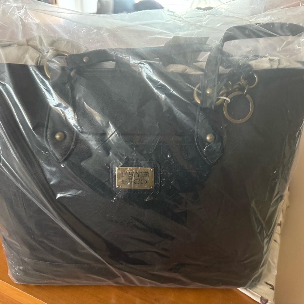 Brand New Frye & Co Tote with Gold Hardware-Black - Picture 1 of 6